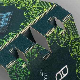 Verpackung, farbig  bedruckt, Muster