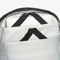 Rucksack aus Nylon mit Anti-Diebstahl-Funktion inkl. USB-Anschluss, Personalisierung auf Anfrage