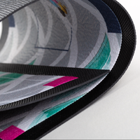 Barmatte, farbig bedruckt, eingerollt