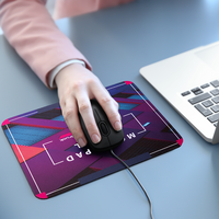 Bedrucktes Textil-Mousepad in Benutzung
