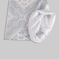 Schal, farbig bedruckt