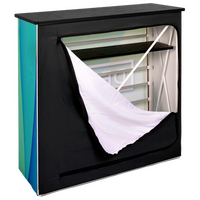 Schwarzer Blockout für LED-Messetheke details3