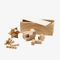 Spiel, Holz, offen mit inhalt