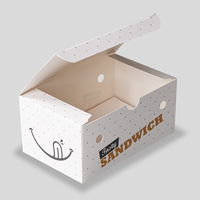 Snack Verpackung mit Lüftungslöchern (14,7 x 9,5 x 7,0 cm), geöffnet