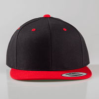 Snapback PREMIUM 2-Tone Cap, mit Stickpositionen, liegend
