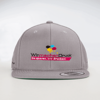 Snapback PREMIUM Cap, mit Stickpositionen, liegend