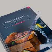 Speisekarte, farbig bedruckt, liegend