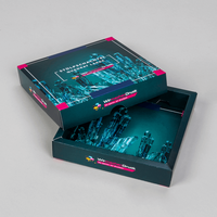 Stülpdeckelschachtel Quadrat gross, Schachteldeckel auf Schachtelunterteil angelehnt, farblich in grün, Kristallabbildung