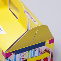 Tragegriffverpackung, farbig bedruckt, Motiv, detail