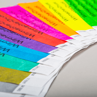 Tyvek® Kontroll- und Einlassbänder 1/0-farbig (schwarz) bedruckt