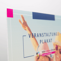 Plakat rechteckig, farbig bedruckt, stehend