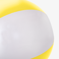 Detailaufnahme von aufgeblasenem Wasserball 