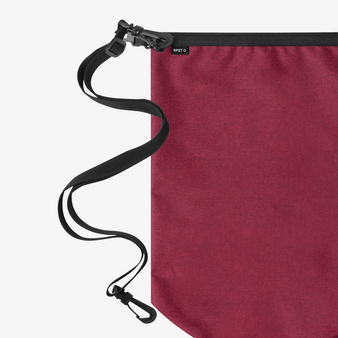 Wasserdichter Drybag aus RPET mit Tragegurt, 10 l, Detail Gurt