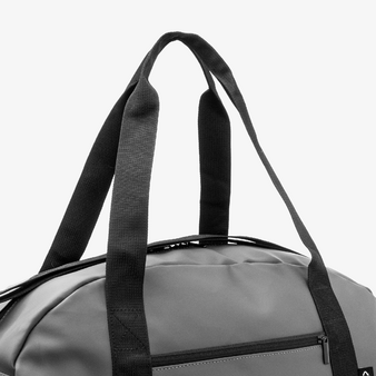 Wasserfeste Sporttasche aus recyceltem PU-Leder, Detail Tragegriff