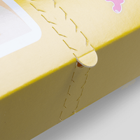 Verpackung, farbig bedruckt, details