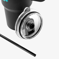 XXL-Thermobecher mit Trinkdeckel und Trinkhalm bedruckt