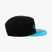 Youth Size Snapback Cap, Rechts